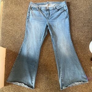 TORRID Flare Jeans women’s 20T